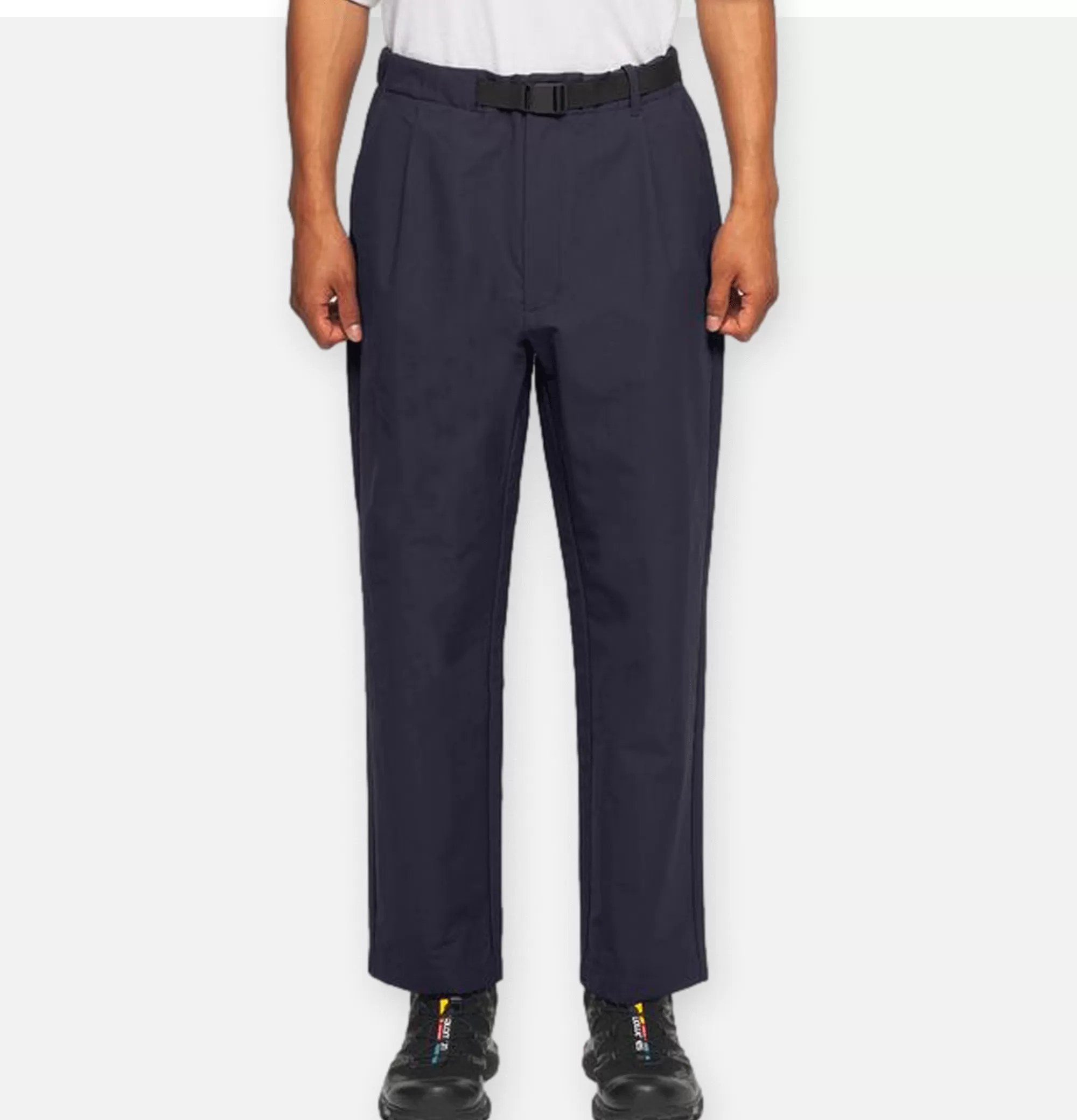 GOLDWIN One Tuck Tap Ankle Dark Navy^ Pantalons